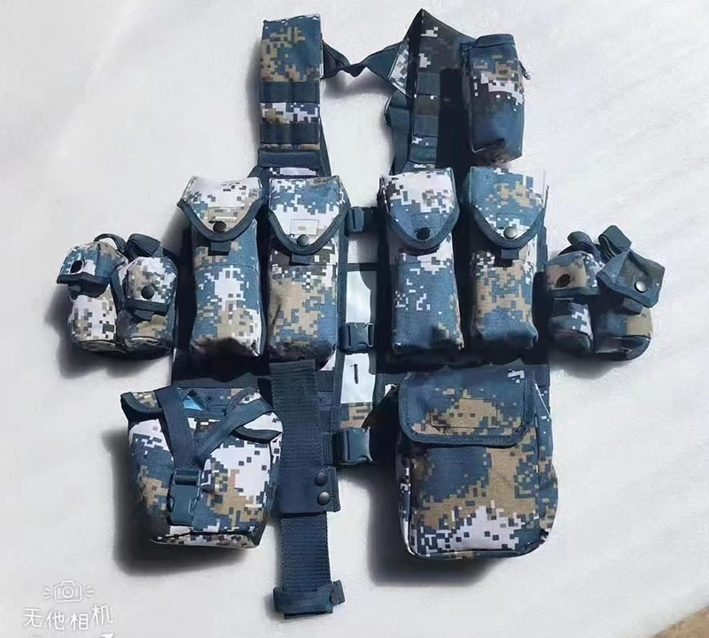 携行具